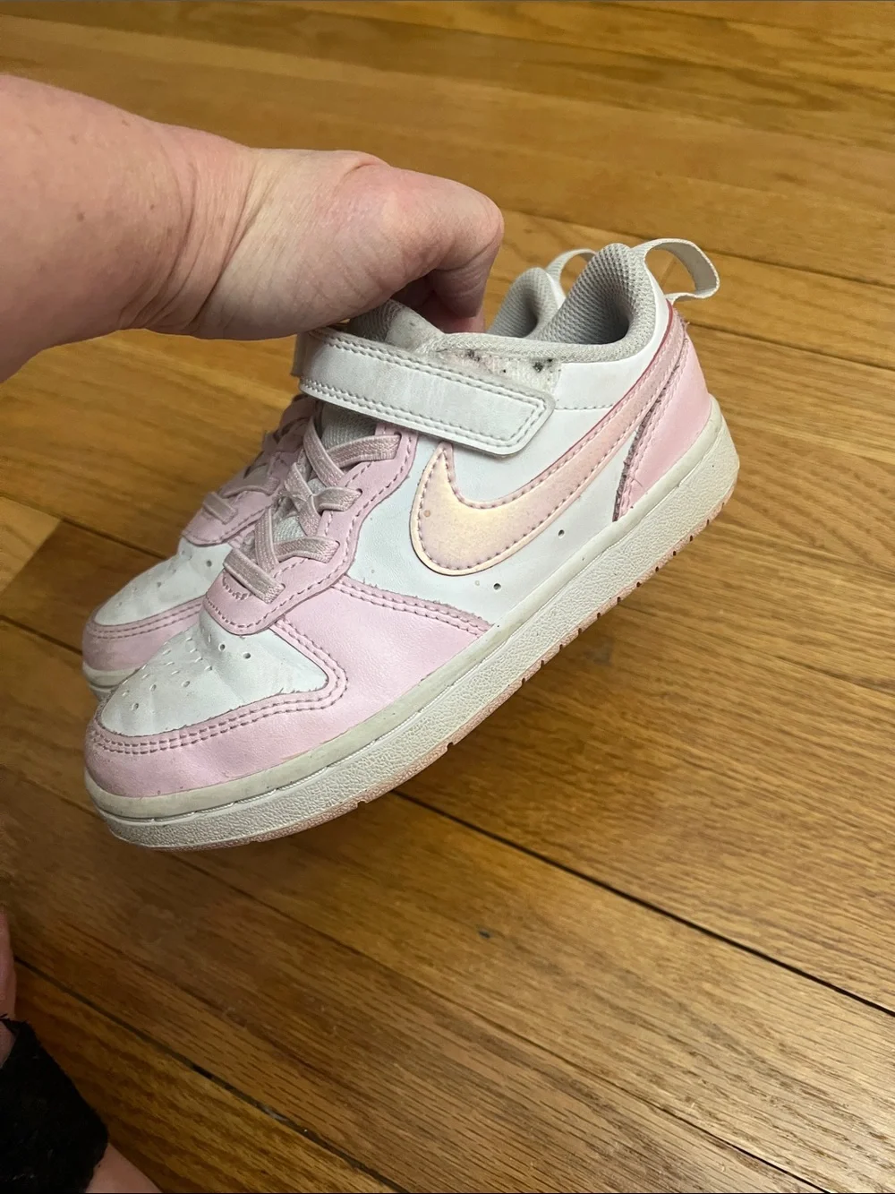 Nike Court Legacy